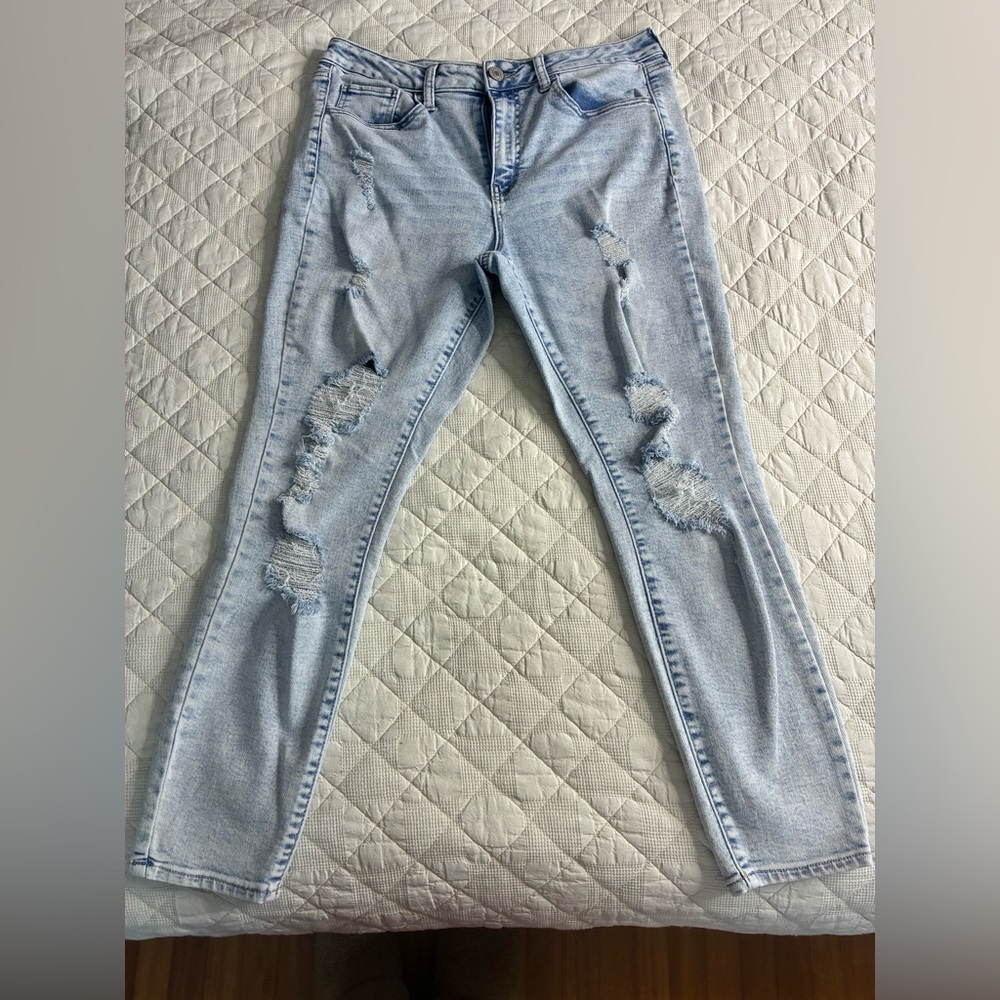 SO Light Blue Ripped Boyfriend Jeans